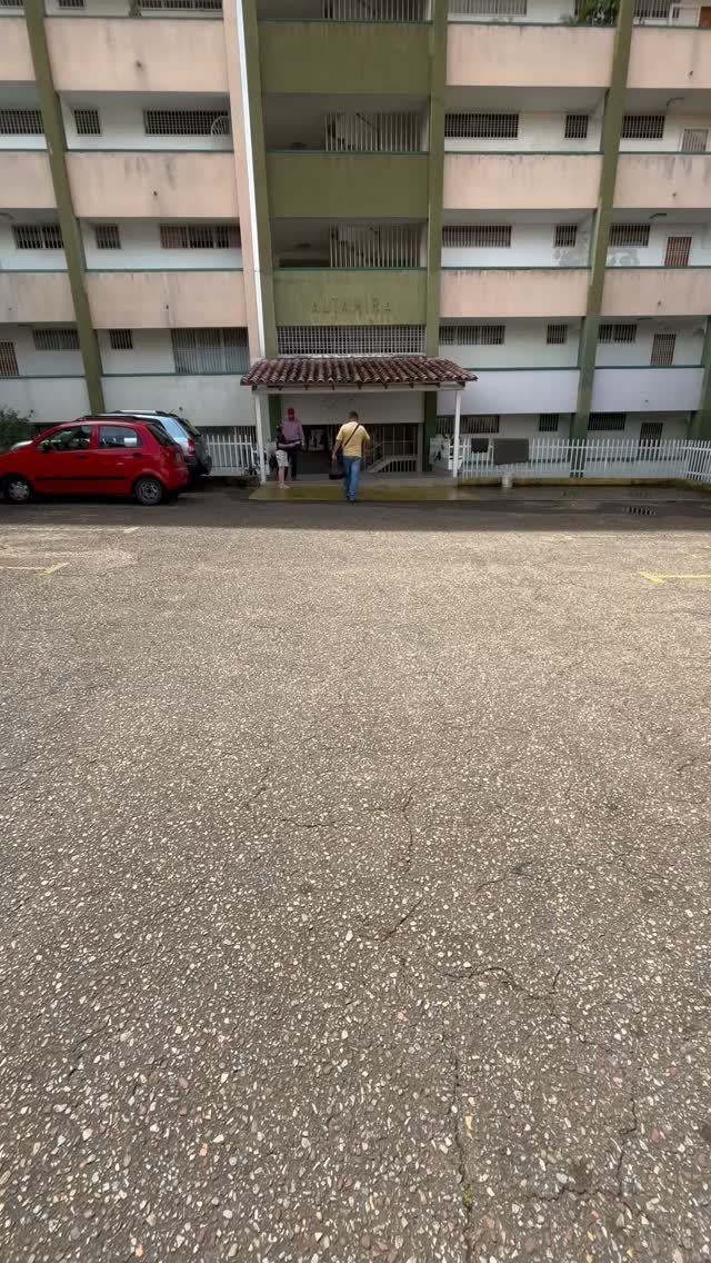 Apartamento esquinero en La Concordia, piso 8 — foto 1 de 1