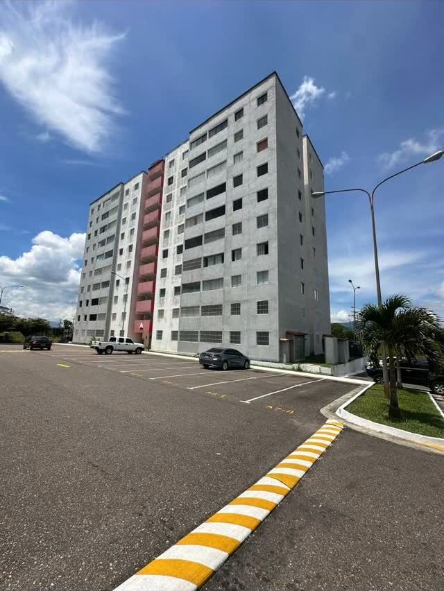 Penthouse a estrenar en alquiler, Vista Real — foto 1 de 1